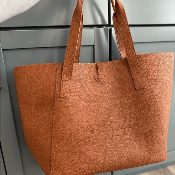 Tanger Brown Leather Tote Bag with Tassel - Picture 2 of 3